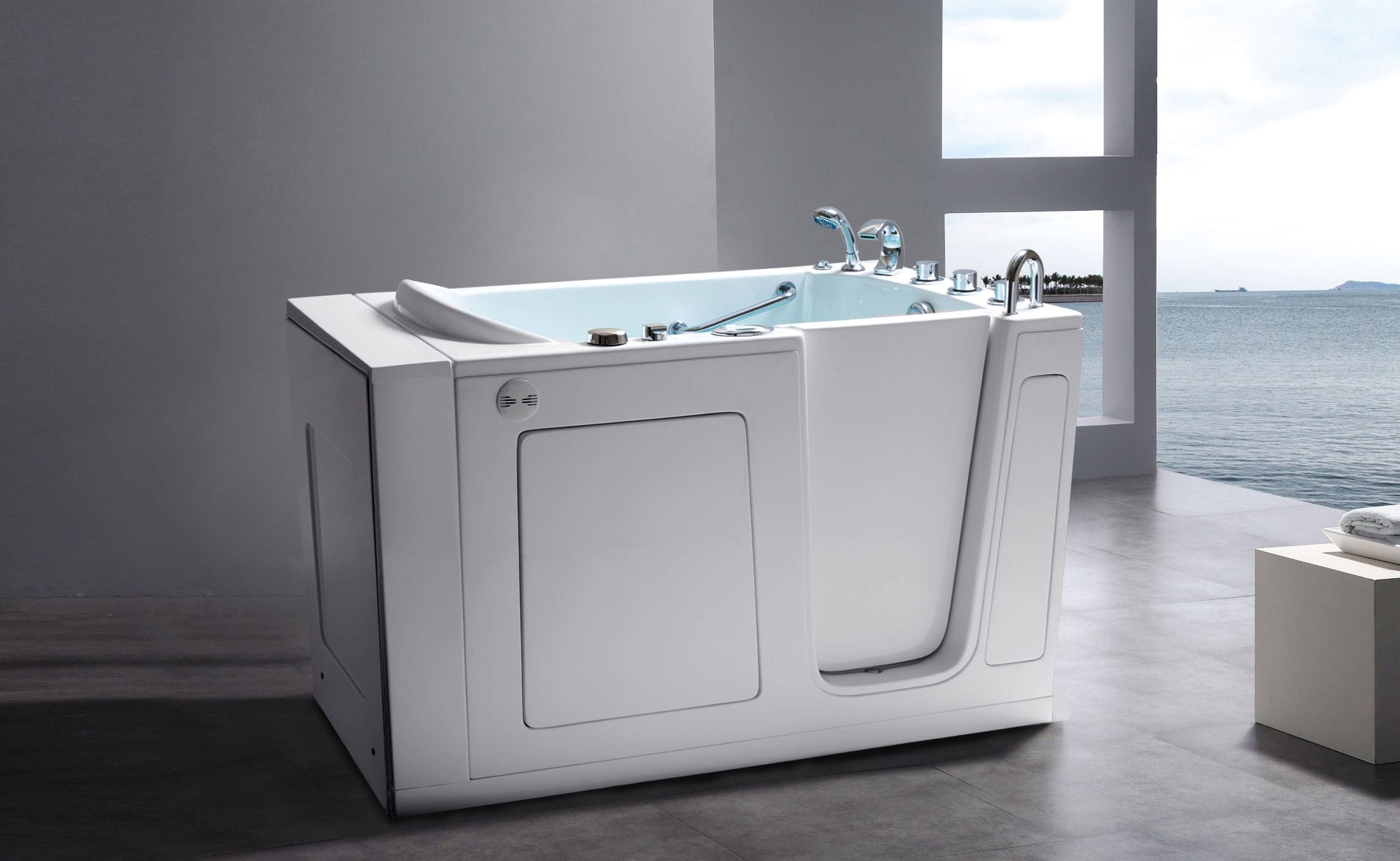 Small Walk in Tub | Compact Walk in Baths | Mini Bathtubs